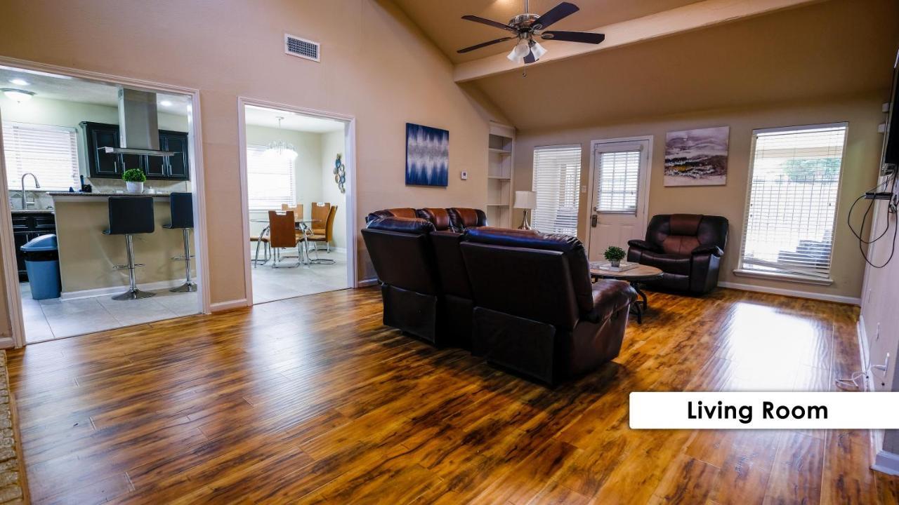 Pool House, 20 Minutes From Dt 4Bdr For 10 Guests - Winkleman Villa Houston Dış mekan fotoğraf