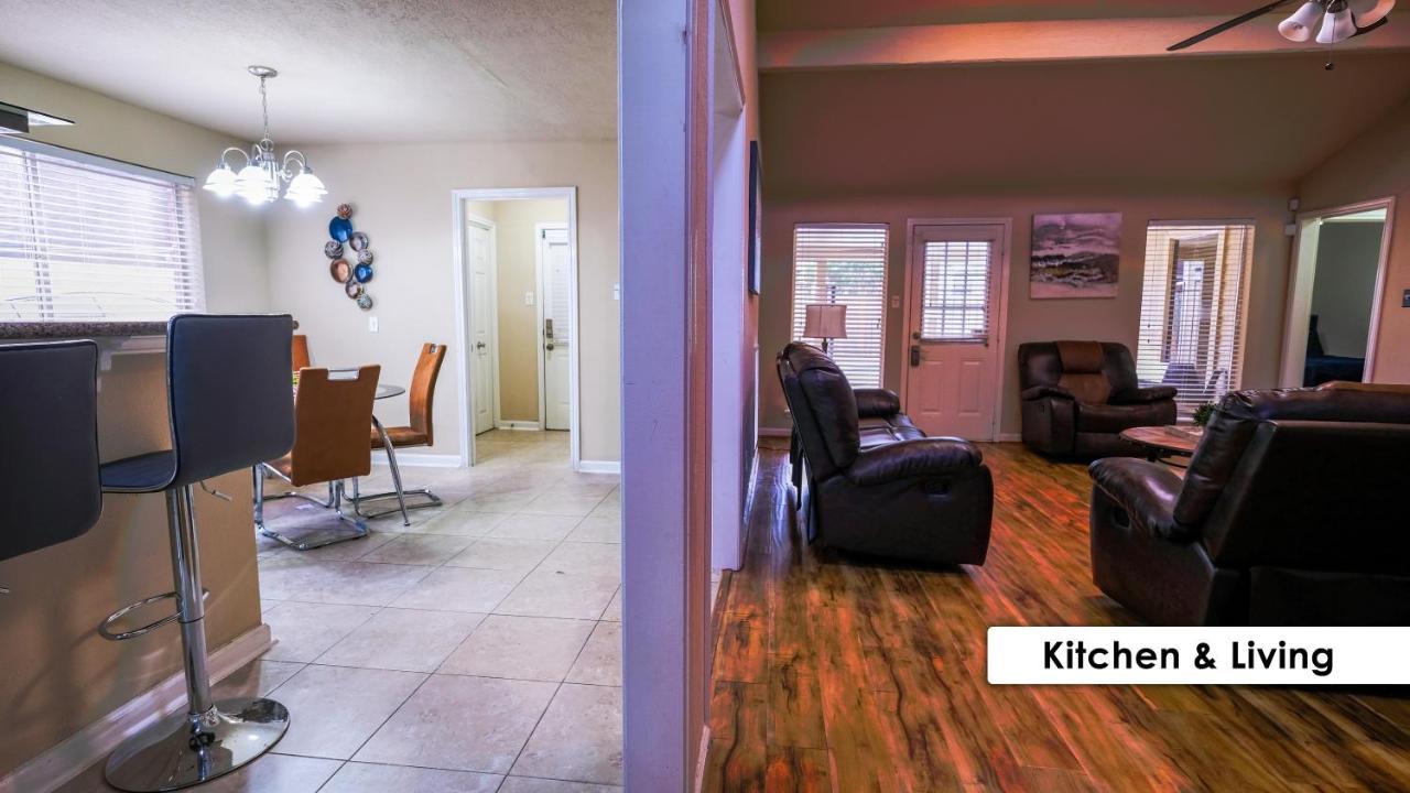 Pool House, 20 Minutes From Dt 4Bdr For 10 Guests - Winkleman Villa Houston Dış mekan fotoğraf